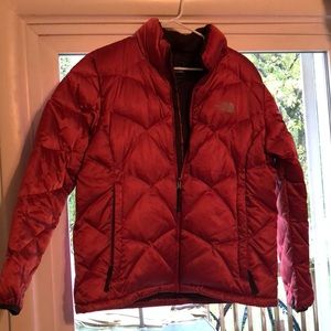 North face women’s puffer jacket. XL